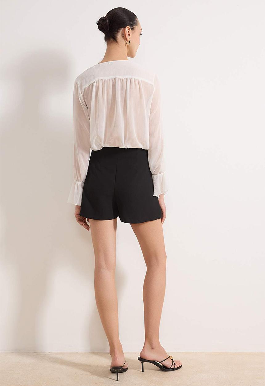 Trendyol - Mini Shorts with Chain Belt Detail - Black
