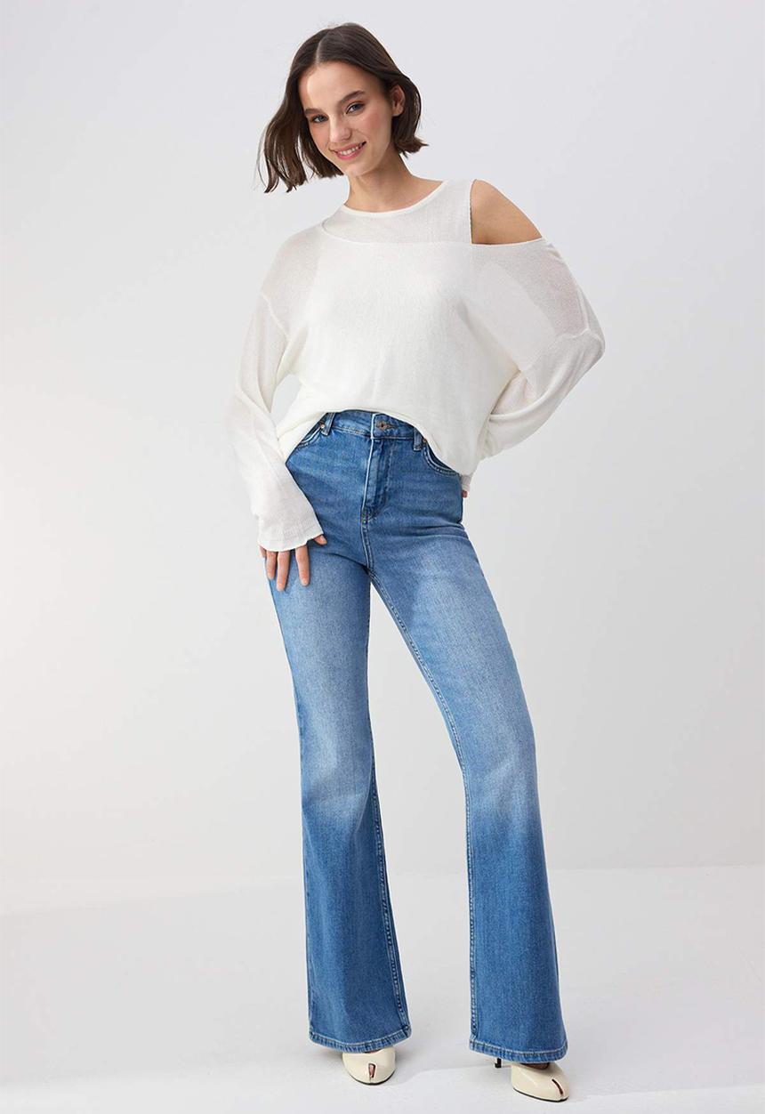 Trendyol - Wardrobe Essentials High-Waist Stretch Flare Jeans - Blue