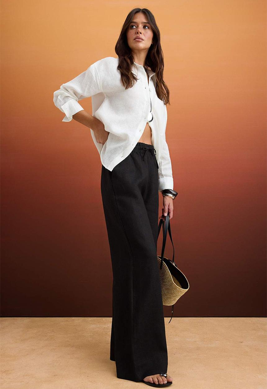 Trendyol - High-Waist Elasticated Linen Trousers - Black