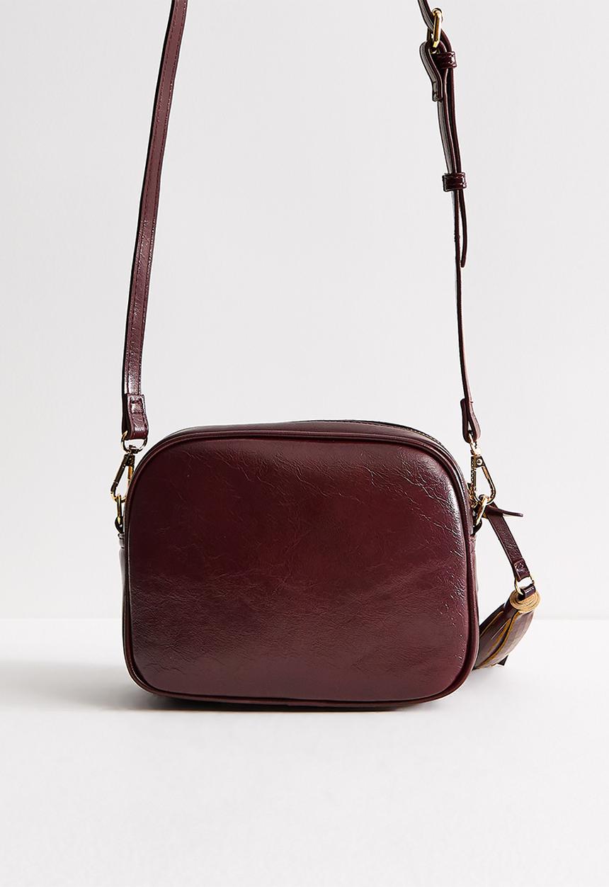 New Look - Alice Tassel Camera  - Dark Burgundy