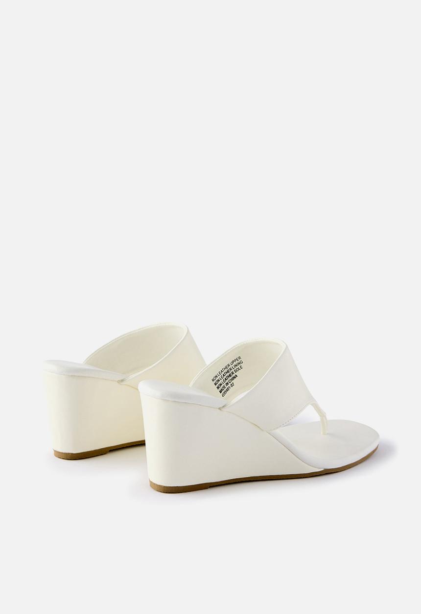 Cotton On - Bobbie flip flop wedge - white smooth