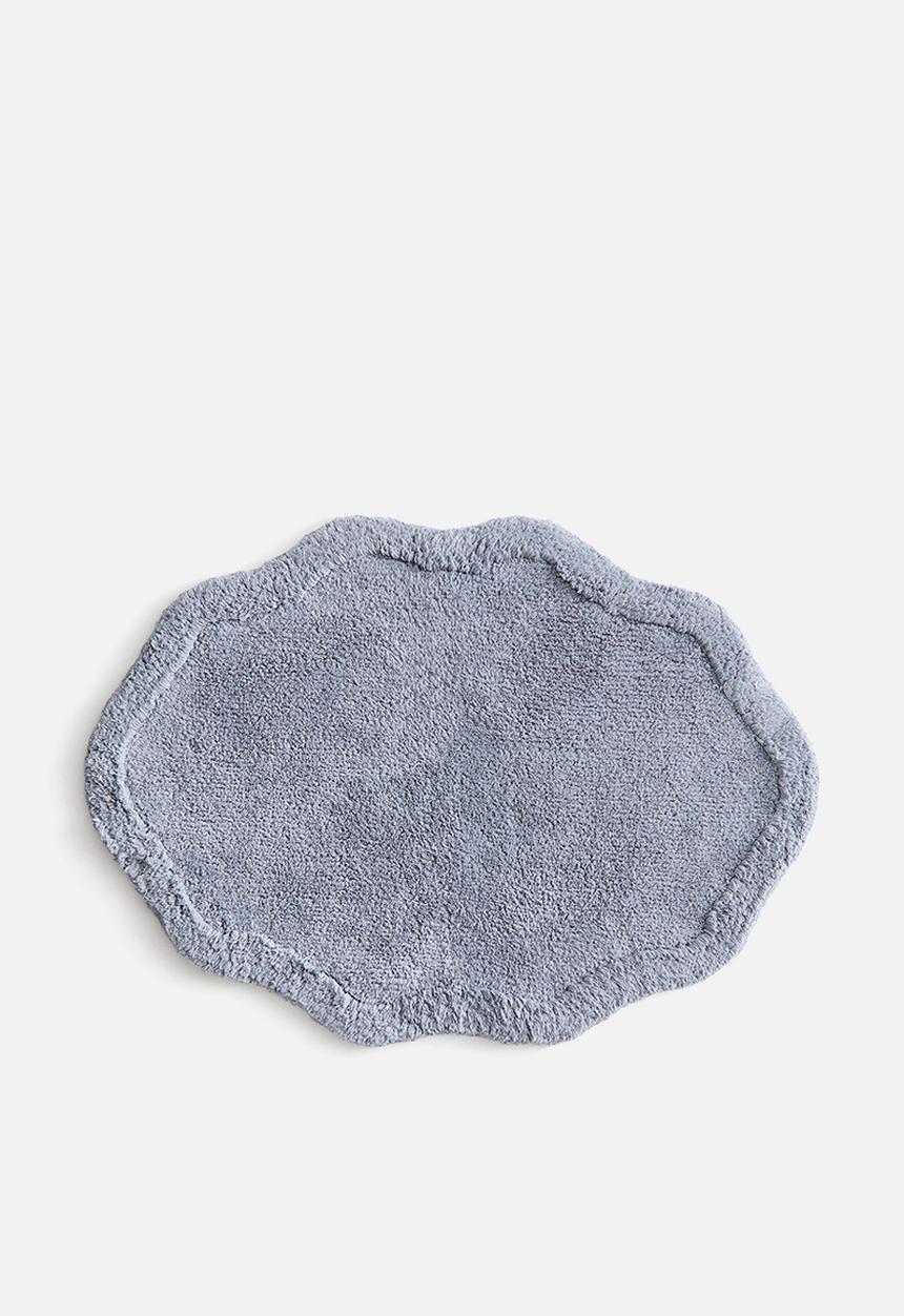 H&M - Tufted cotton bath mat - dusty blue