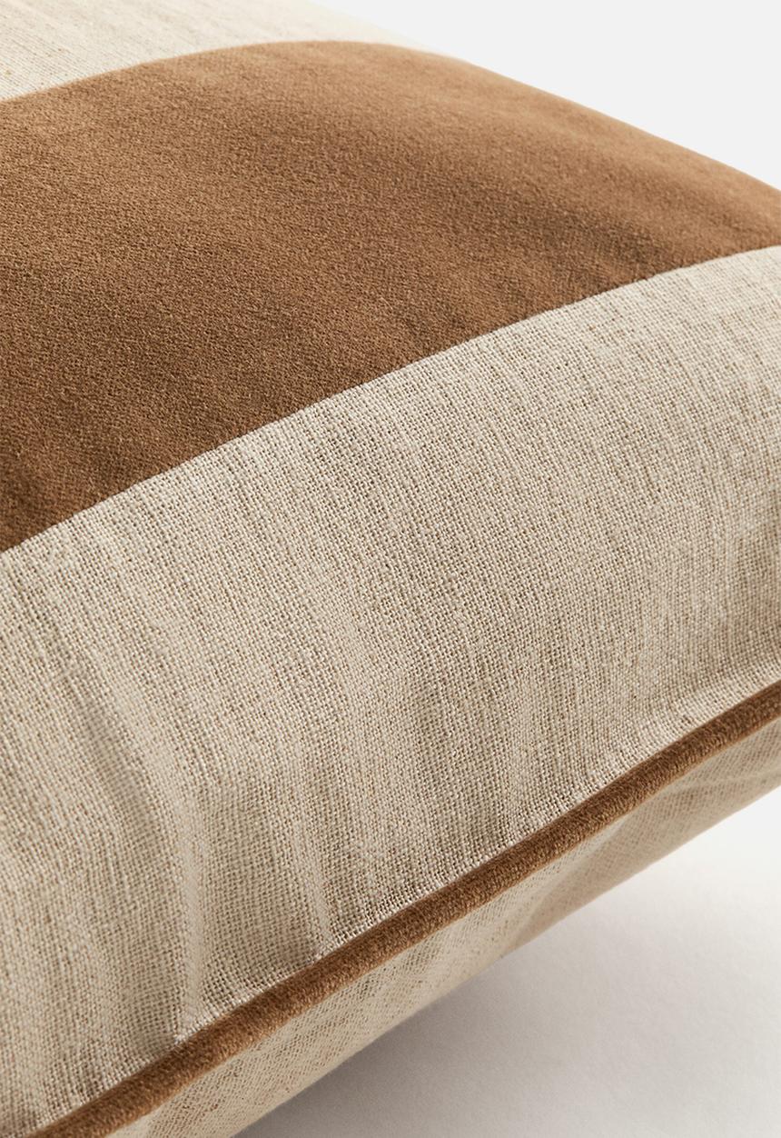 H&M - Linen-blend cushion cover - light beige/brown striped