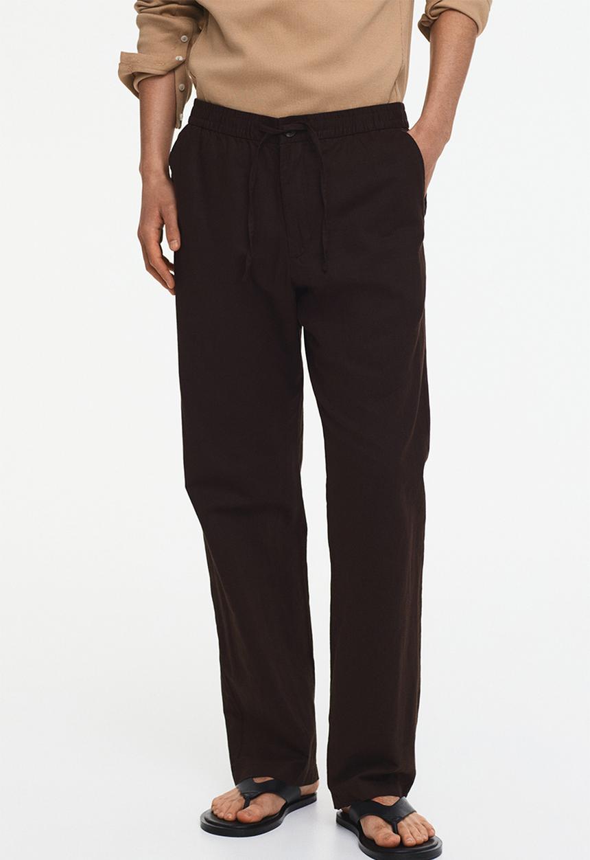 H&M - Regular fit linen-blend trousers - dark brown