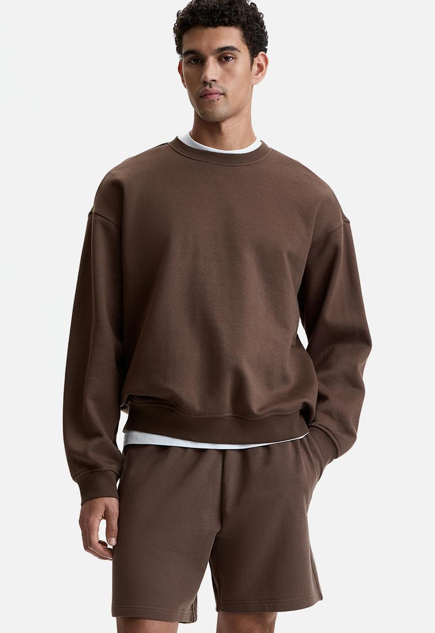 H&M - Regular fit sweatshorts - brown