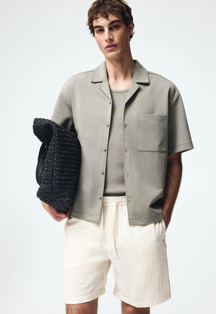 H&M - Relaxed fit textured shorts - white