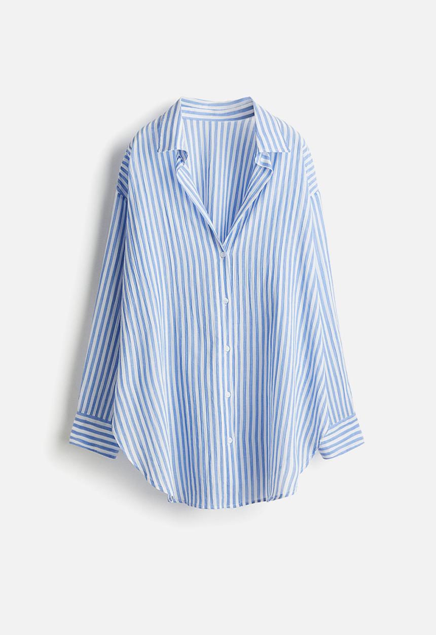 H&M - Loose-fit beach shirt - light blue/striped