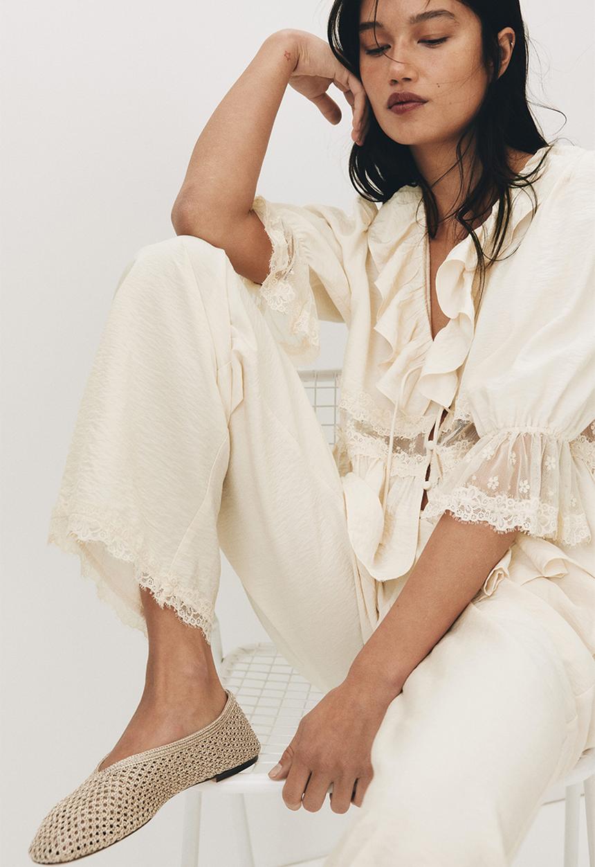 H&M - Lace-trimmed drawstring trousers - light beige