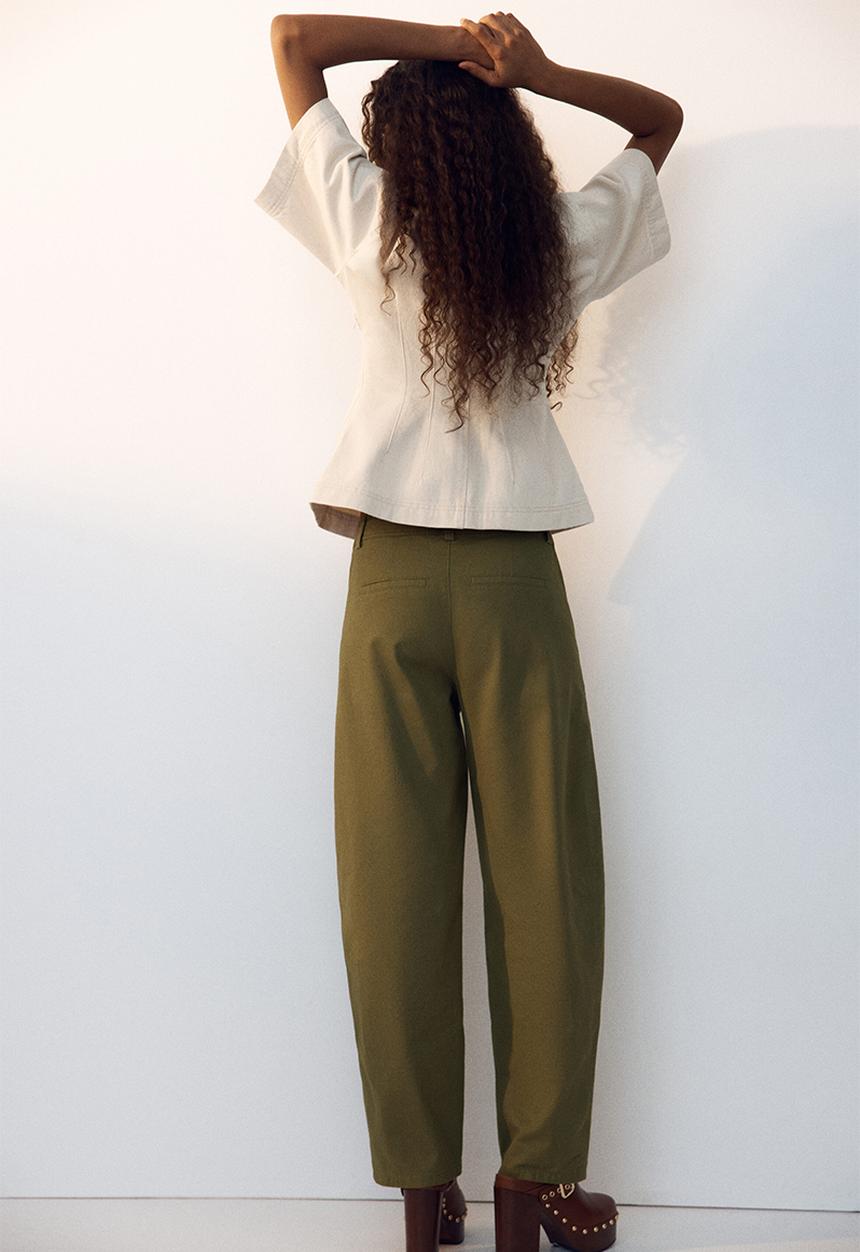 H&M - Barrel-leg cargo trousers - khaki green