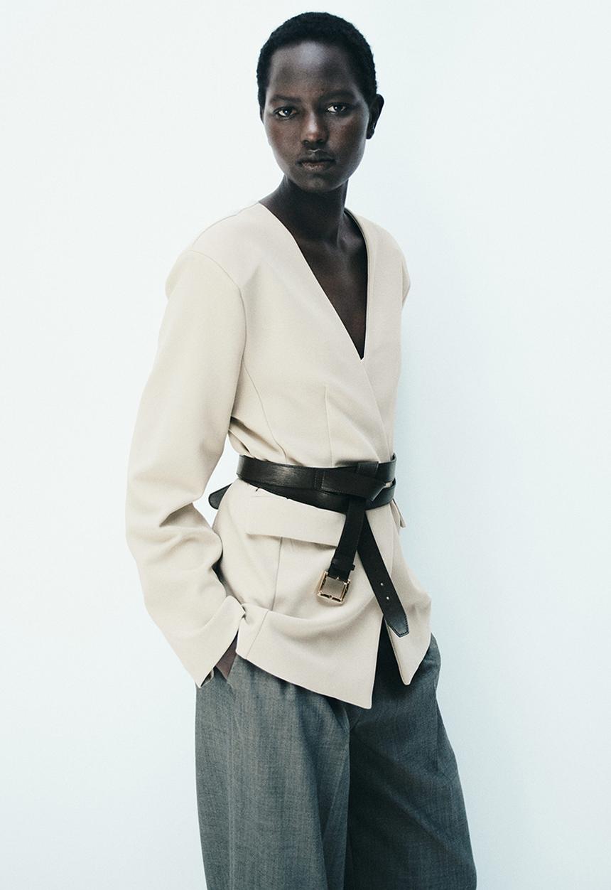 H&M - Collarless jersey blazer - beige