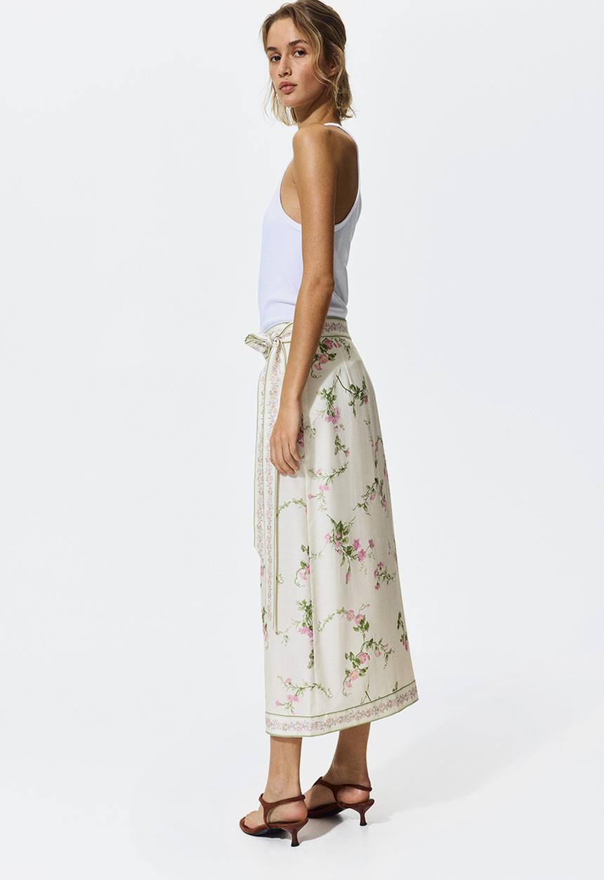 H&M - Lyocell-blend wrap skirt - white/floral