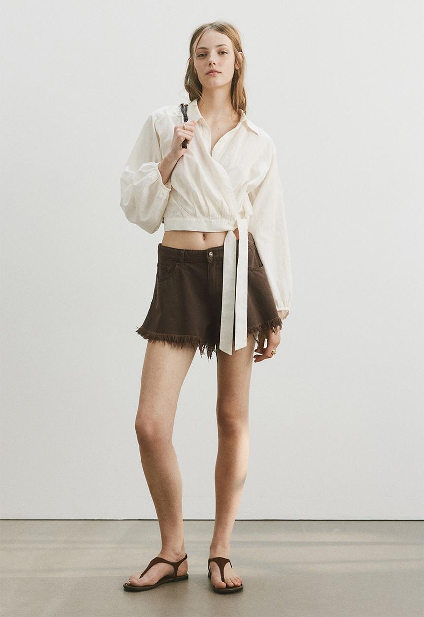 H&M - Frayed denim shorts - brown
