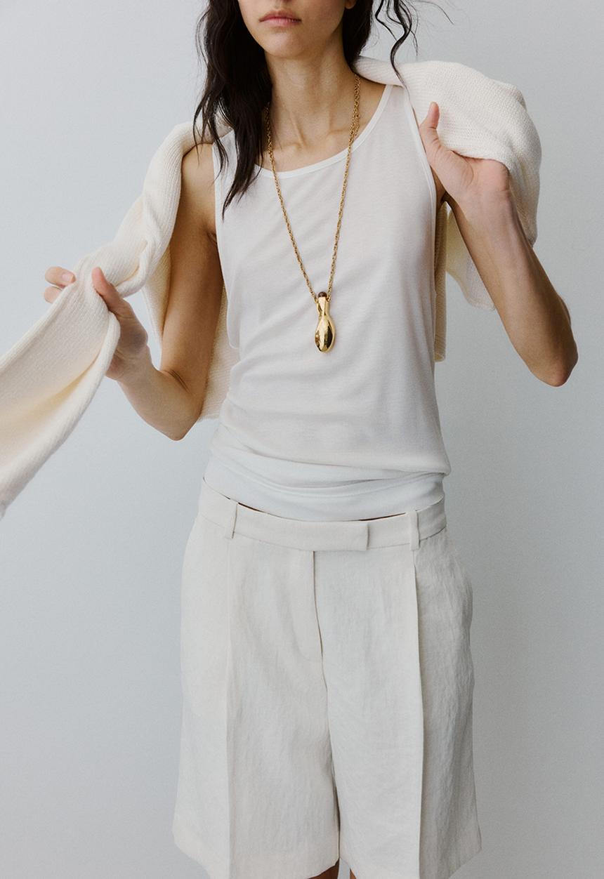 H&M - Bermuda shorts - cream