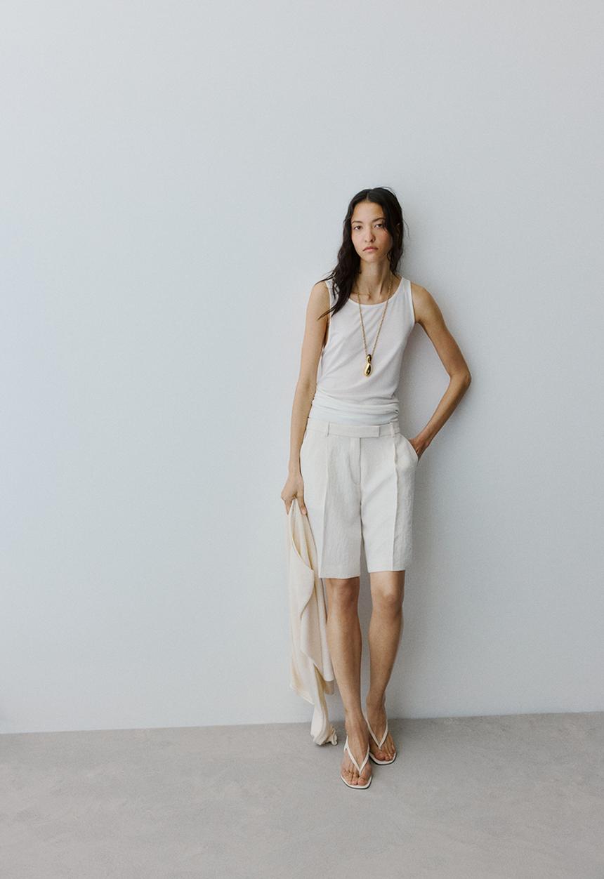 H&M - Bermuda shorts - cream