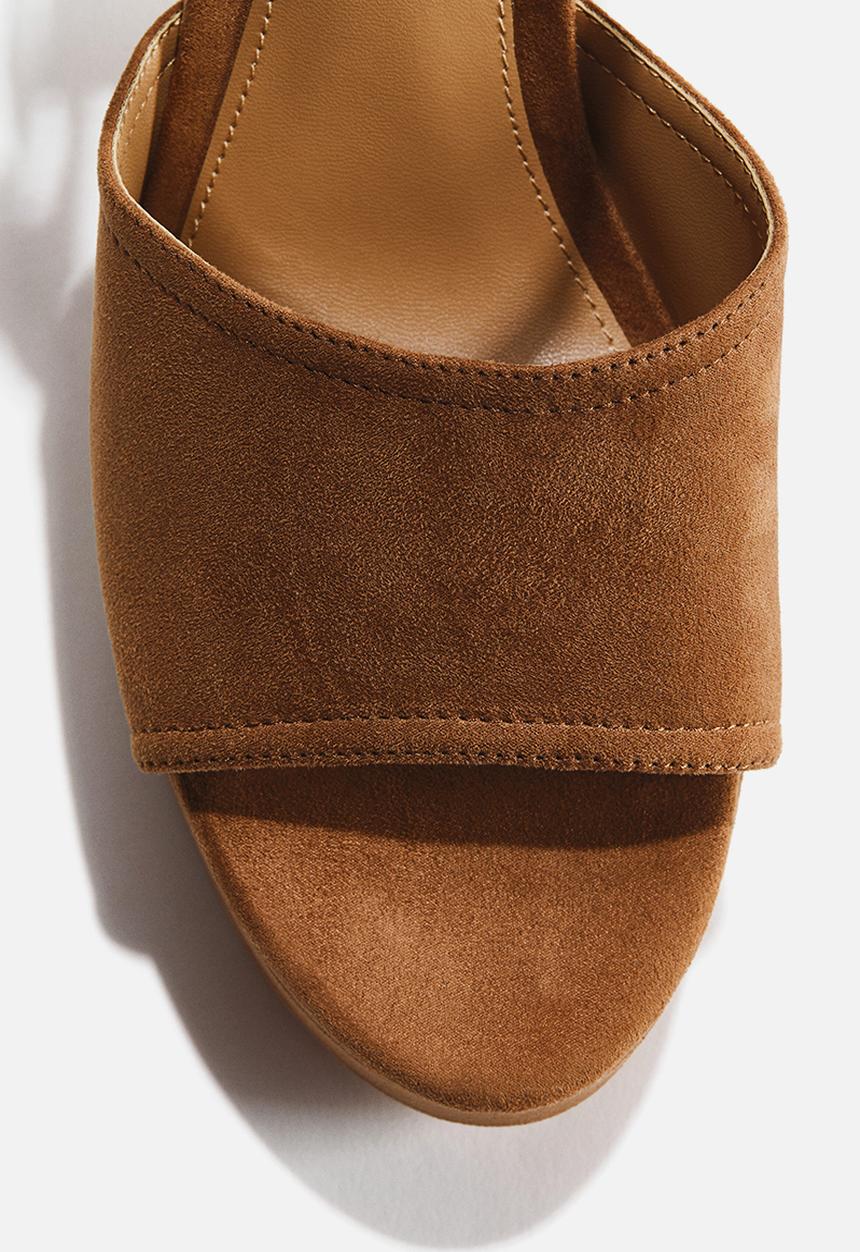 H&M - Block-heeled platform sandals - beige