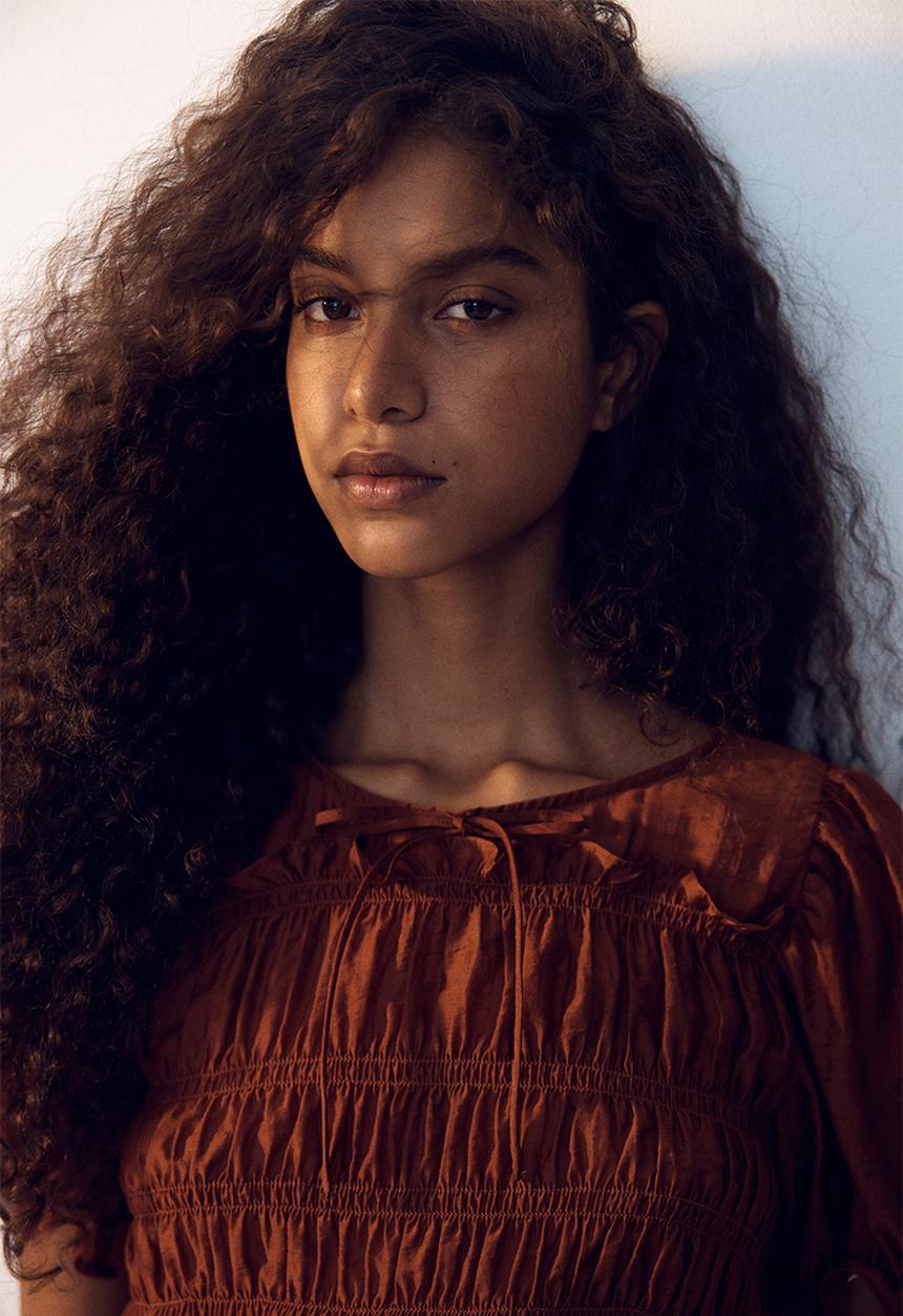 H&M - Smocked blouse - rust red