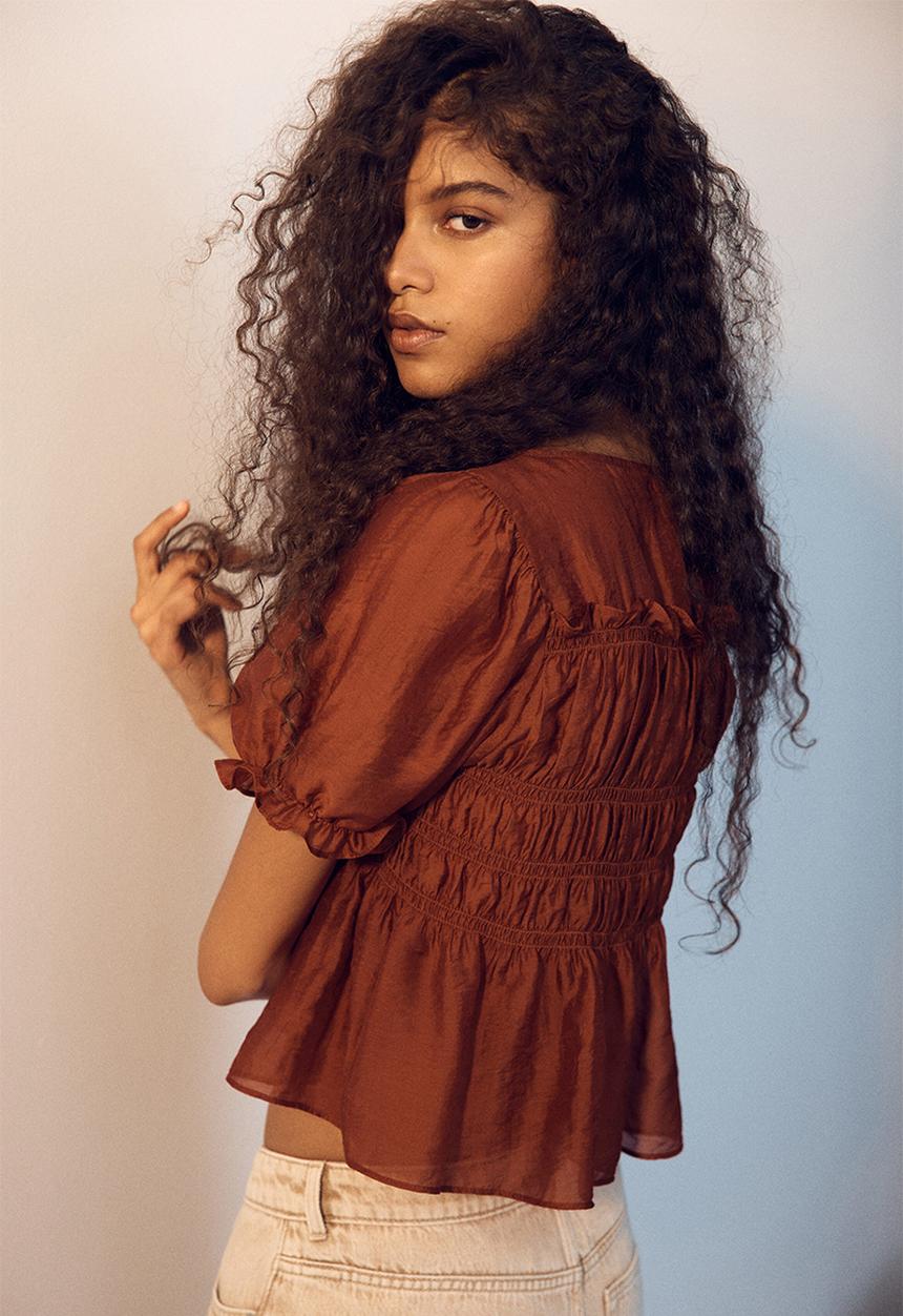 H&M - Smocked blouse - rust red