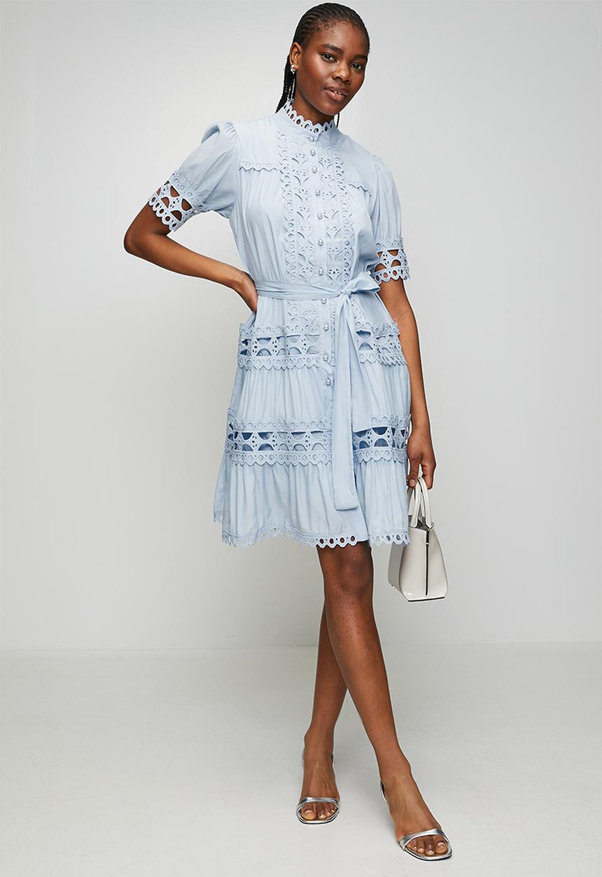 Stella Morgan - Half Sleeve Button Through Midi Dress With Lace Trim Detail On Sleeve And Hem, With Tie Belt - Blue