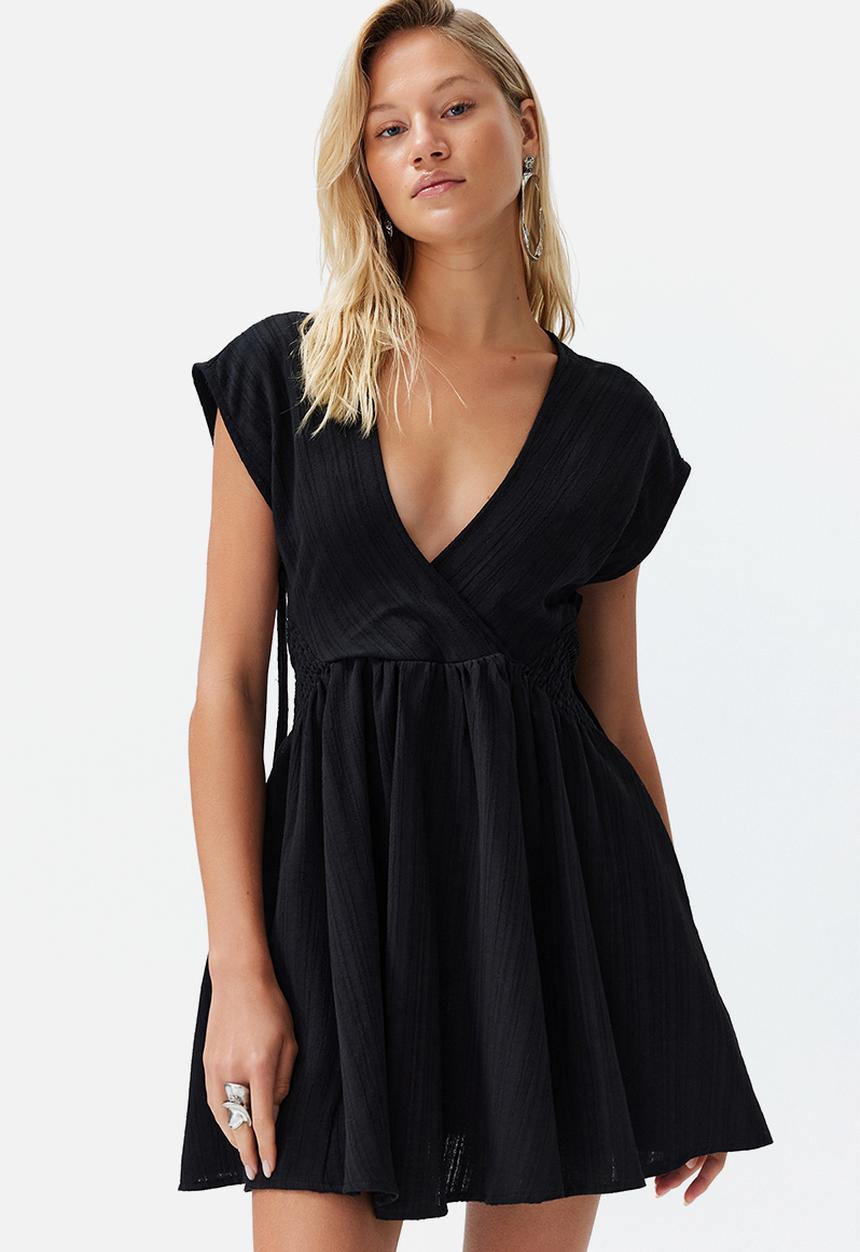 Trendyol - Linen-Blend Cut-Out Detail Beach Mini Dress - Black