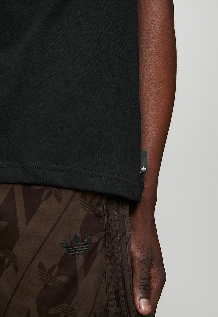 adidas Originals - Graphic BF Tee - Black