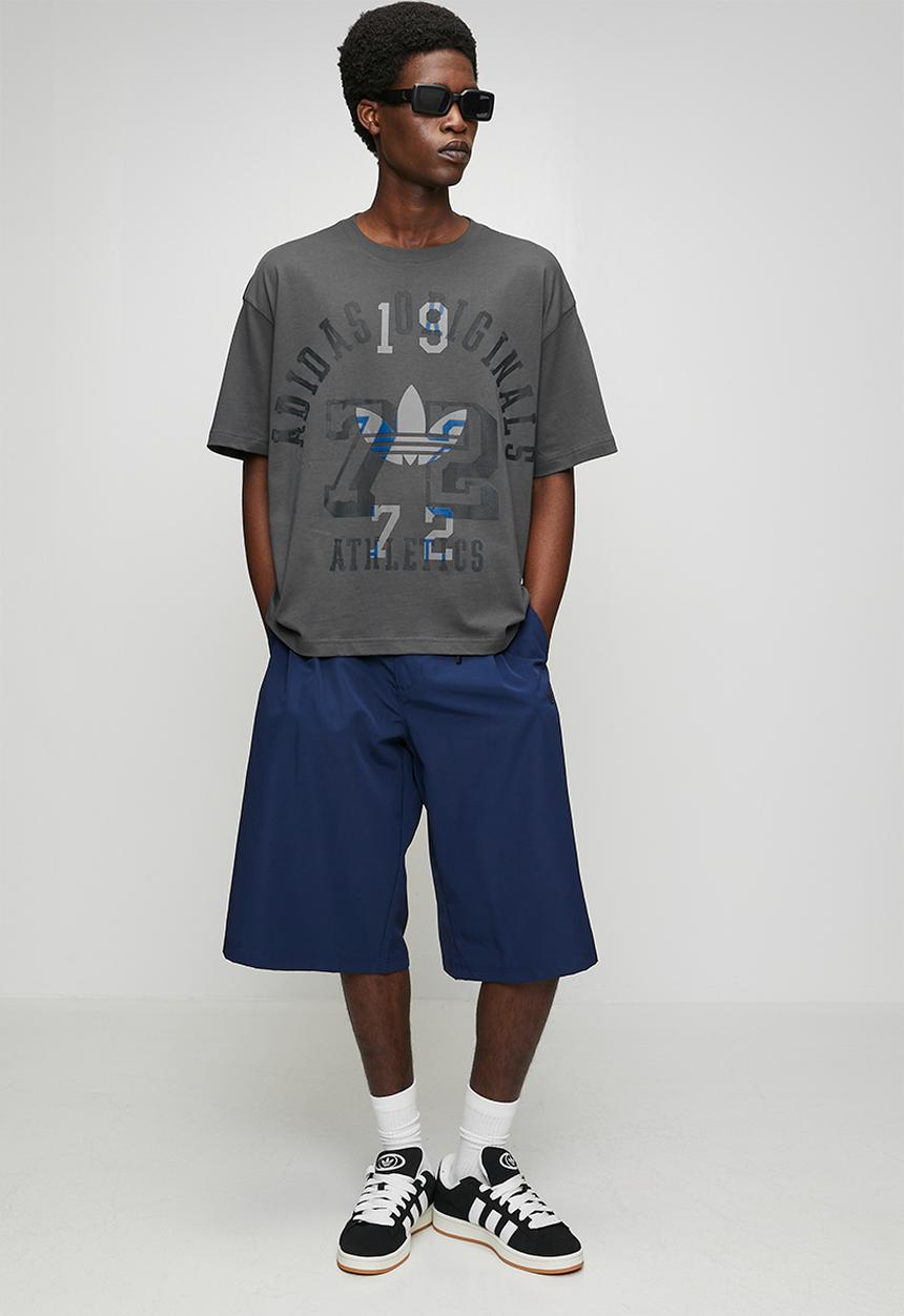adidas Originals - Graphic 72 tonal Tee - Grey