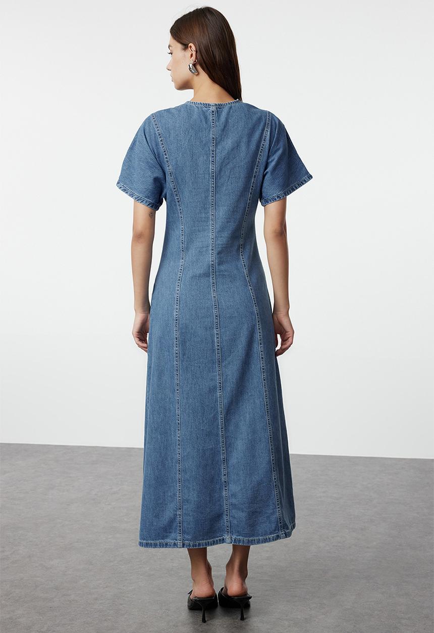 Trendyol - V-Neck Seam Detail Maxi Denim Dress - Blue