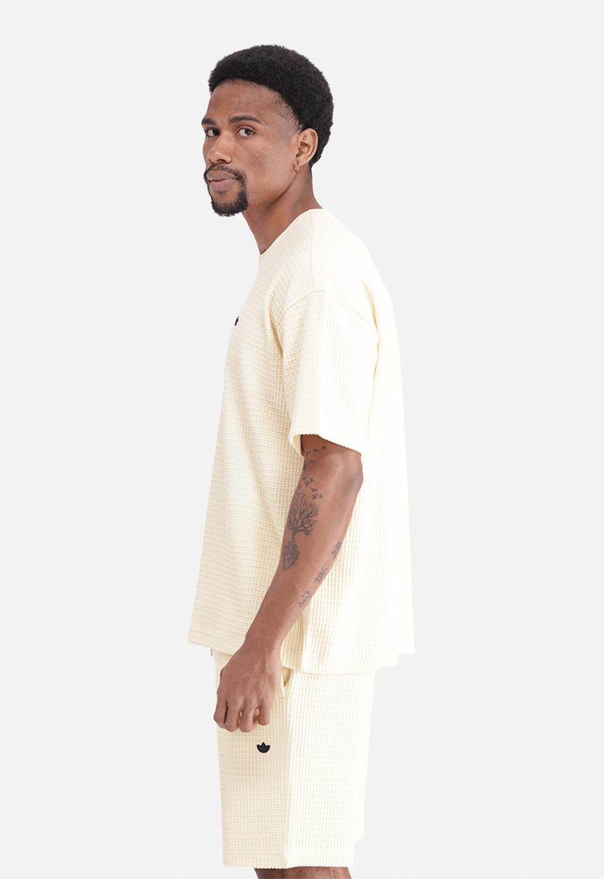 adidas Originals - Essential Waffle Lux  Tee  - WARM VANILLA