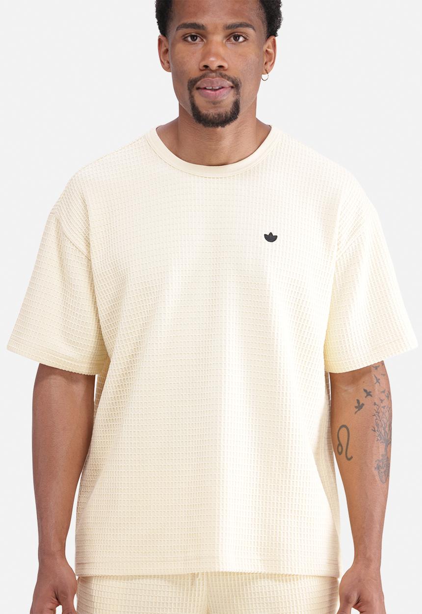 adidas Originals - Essential Waffle Lux  Tee  - WARM VANILLA