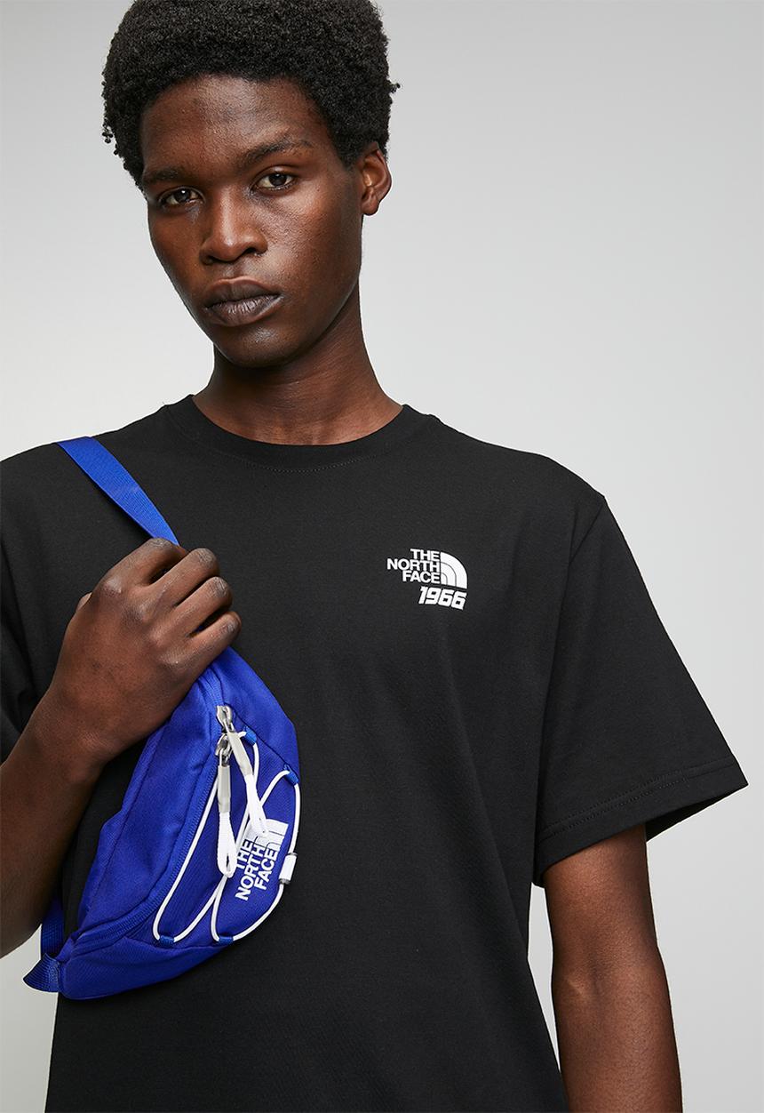 The North Face - SIXTY YEARS OF INNOVATION SHORT SLEEVE TEE - TNF BLACK