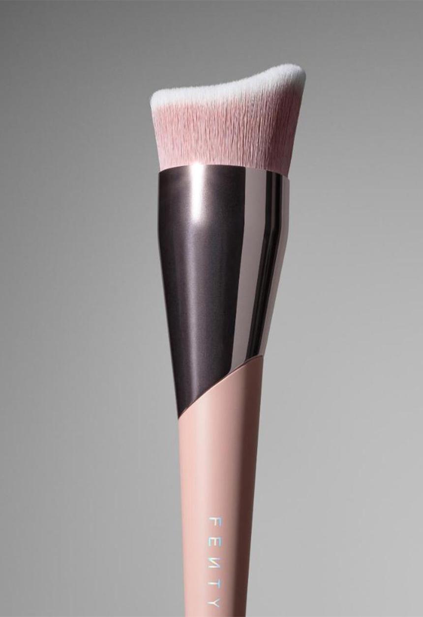 Fenty Beauty - Pro Filt'r Foundation Brush