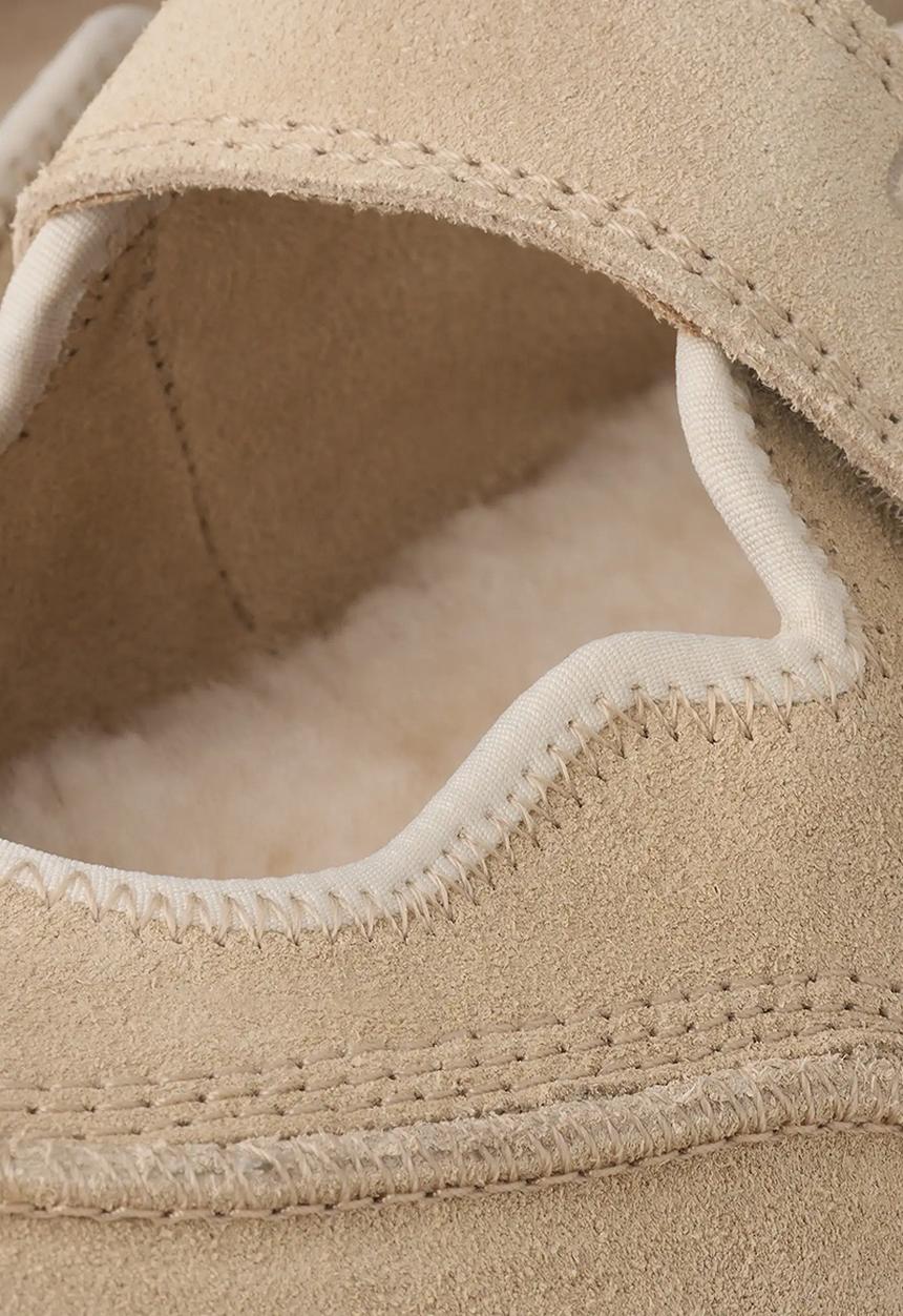 UGG® - Quill Mary Jane - sand castle
