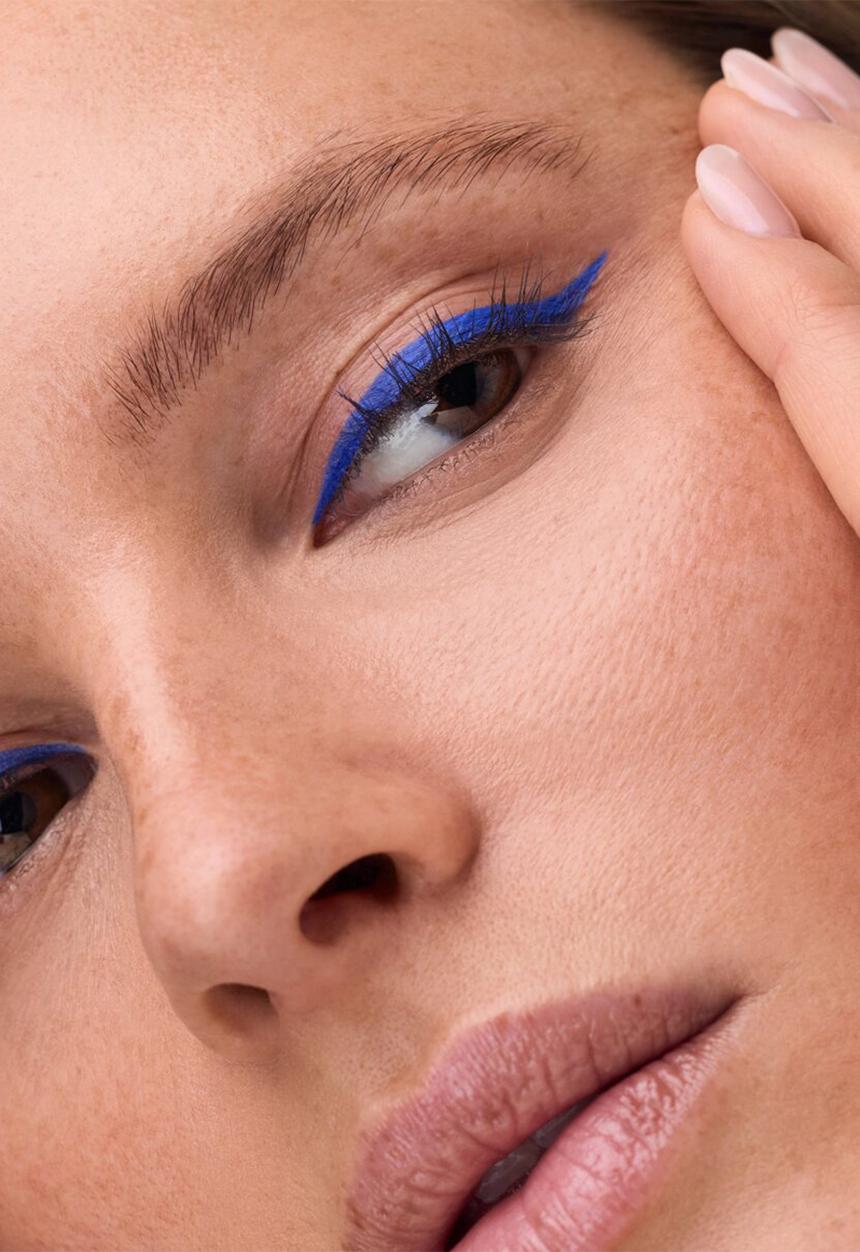Catrice - Velvet Glide Matte Eye Pencil - 050 Blue Pulse