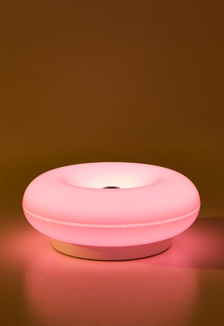 Pop Candy - Doughnut-shaped table lamp - pink