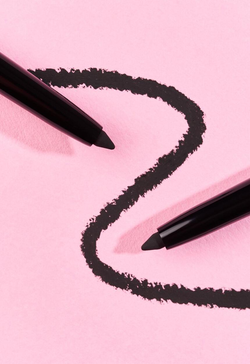 essence - I LOVE EXTREME super black kajal - 01