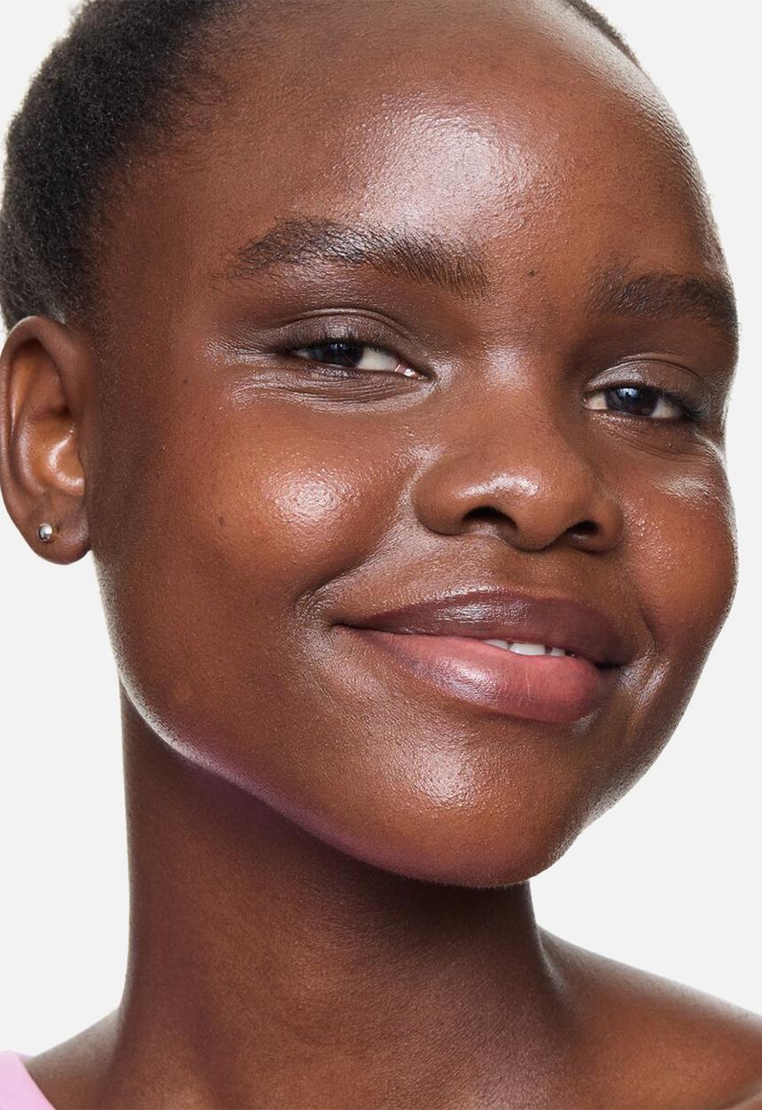 essence - milky GLAZED LIQUID PRIMER