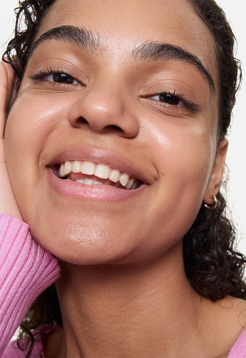 essence - milky GLAZED GLASS SKIN SPRAY