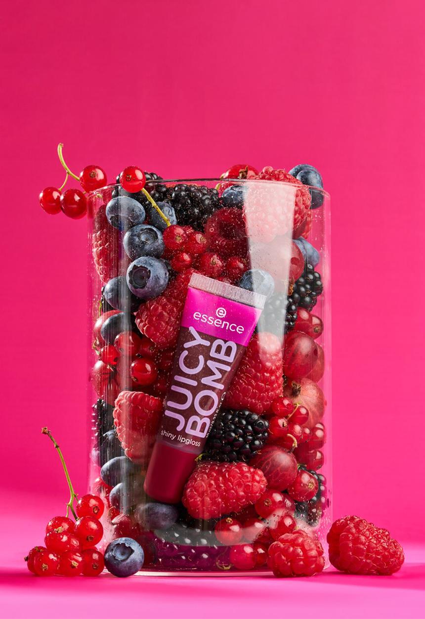 essence - JUICY BOMB shiny lipgloss - 110 Crushed Berry