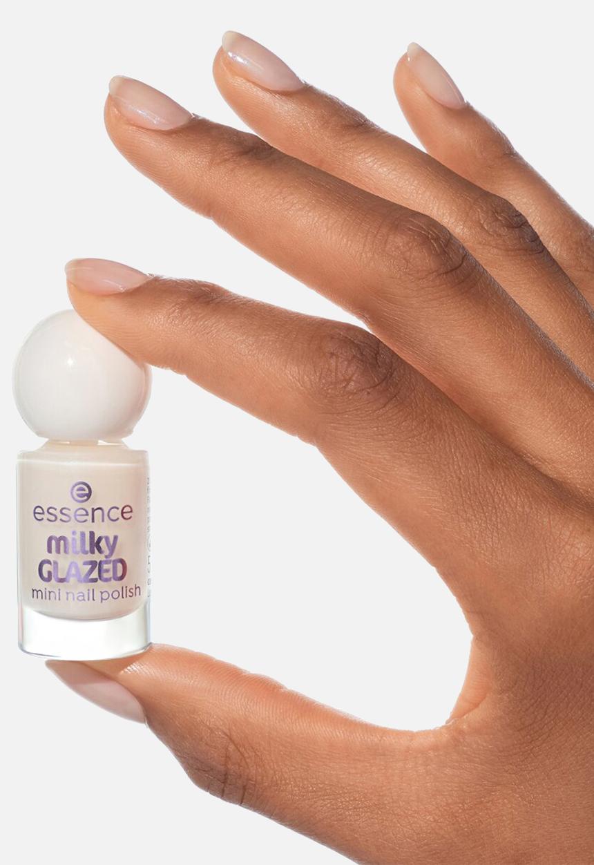 essence - milky GLAZED mini nail polish - 21