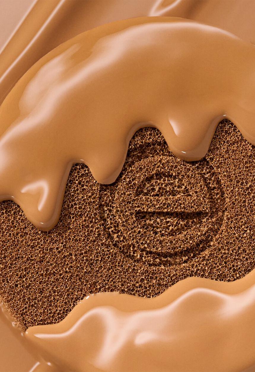 essence - silky CUSHION FOUNDATION - 205