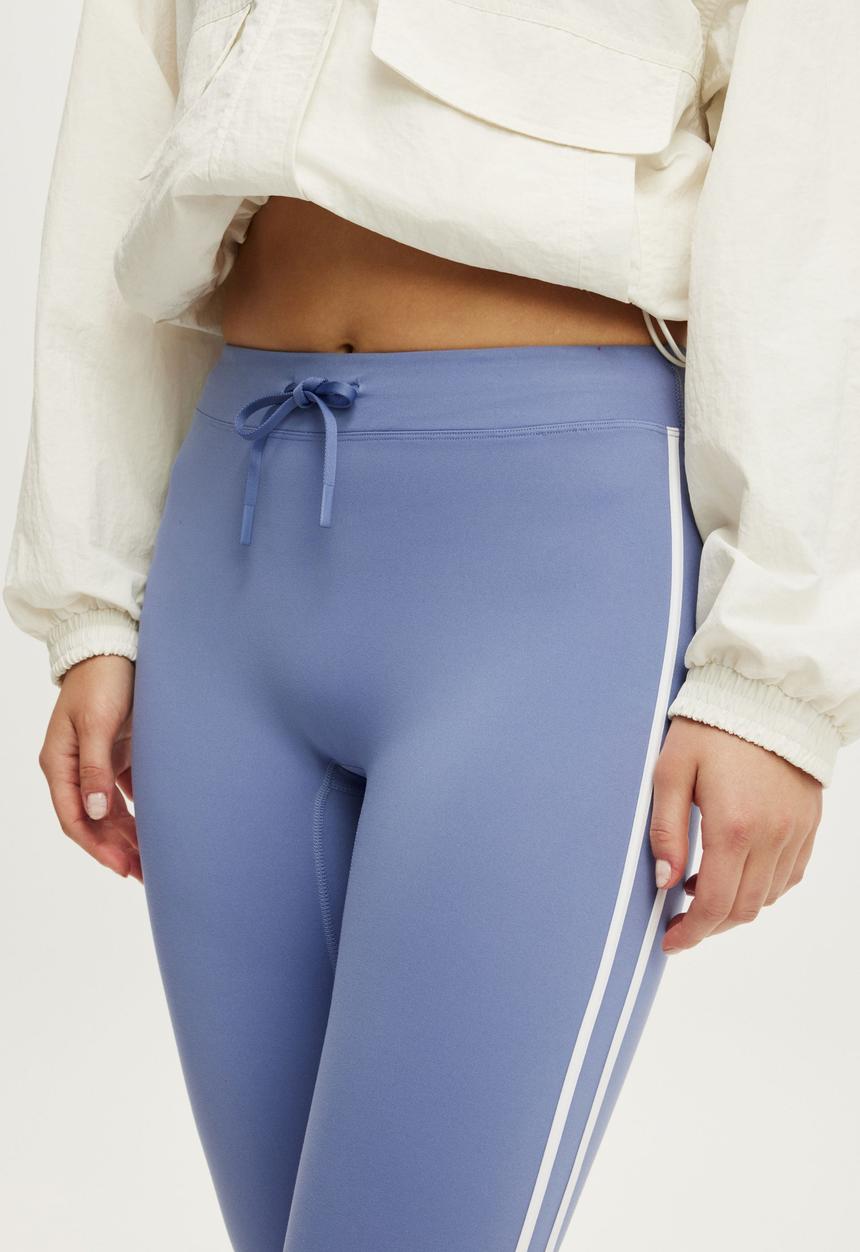 Cotton On - Ultra Soft Tie Front Capri Tight - Blue Ice/White