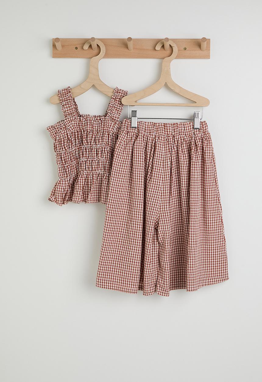 Pop Candy - Gingham ruched top with bermuda shorts - red