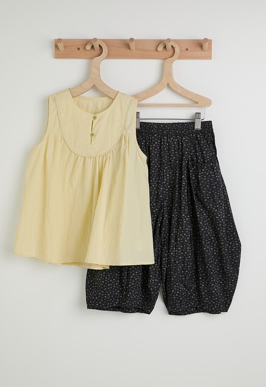 Pop Candy - Empire line blouse with printed barrel pants - light yellow/black