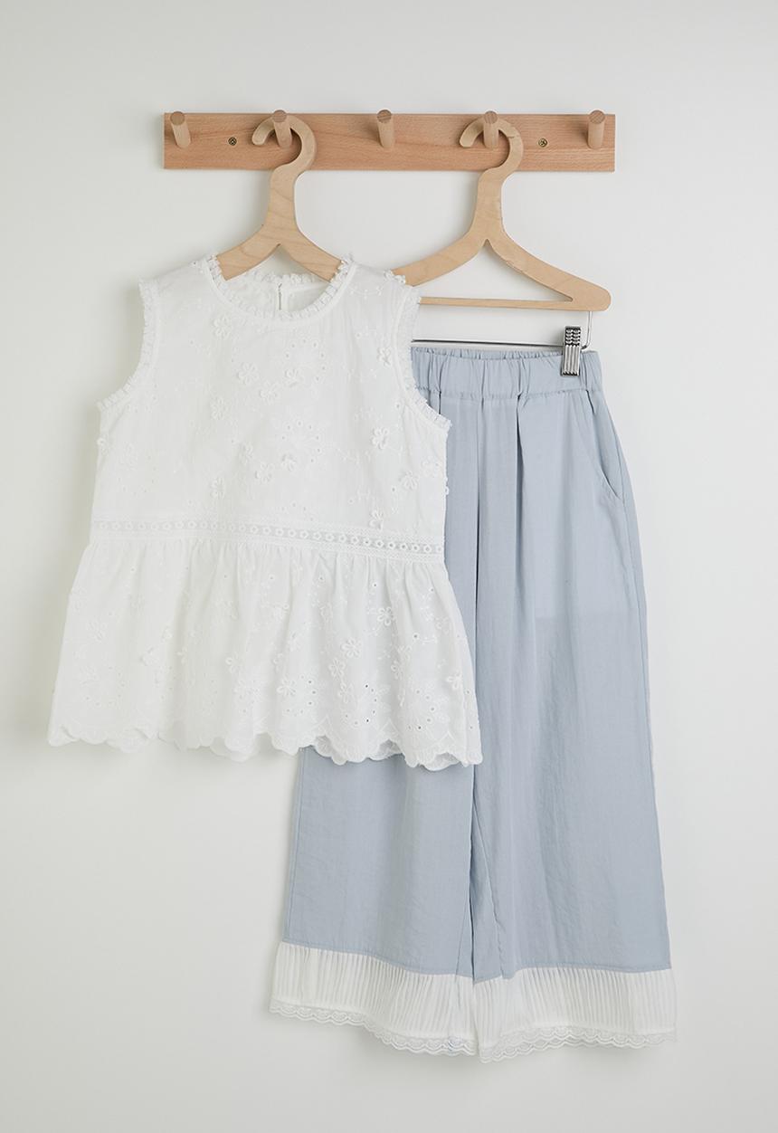 Pop Candy - Broderie peplum top & wide leg jeans - white/blue