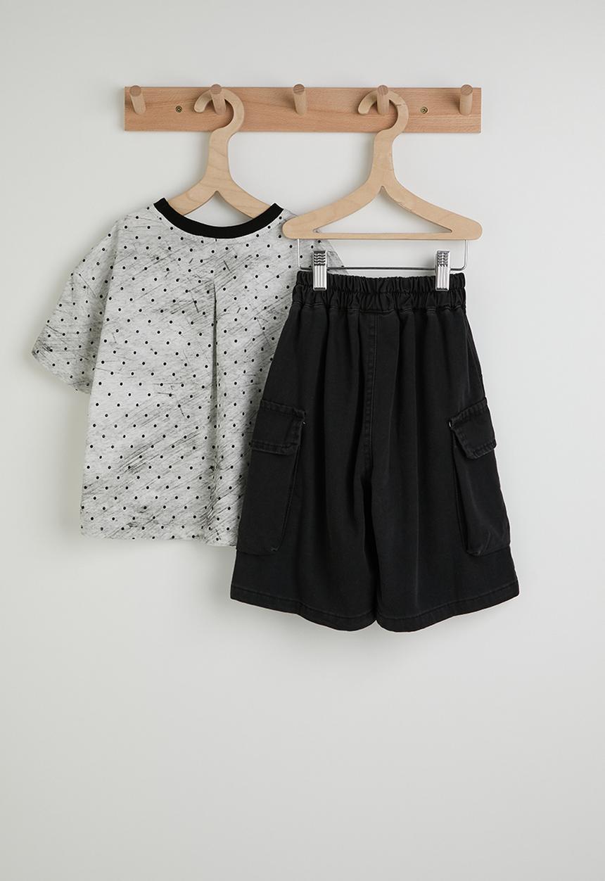 Pop Candy - Crew neck tee with shorts - dirty white/black