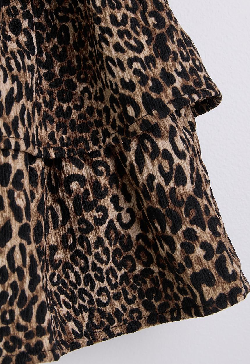 Pop Candy - Bouquet applique graphic tee with rara skirt - white/leopard print