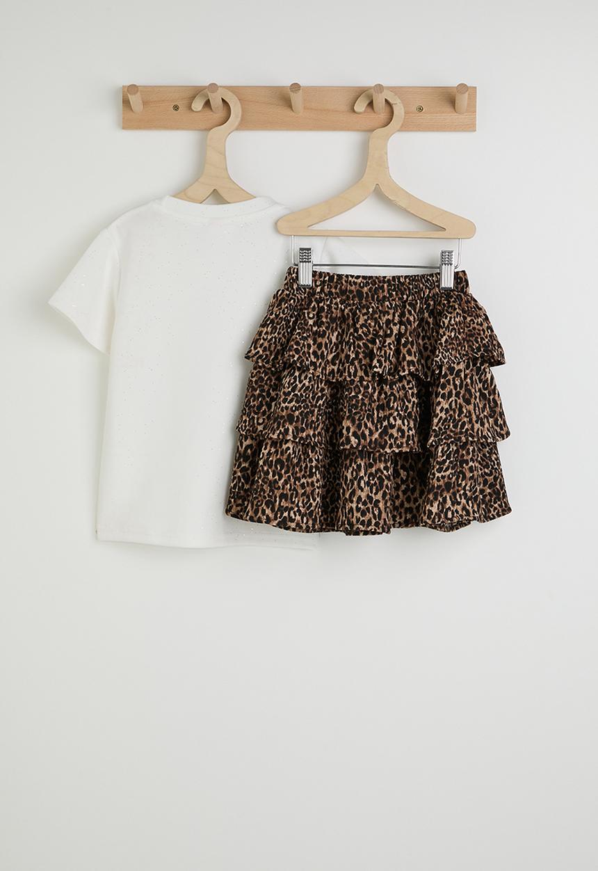 Pop Candy - Bouquet applique graphic tee with rara skirt - white/leopard print