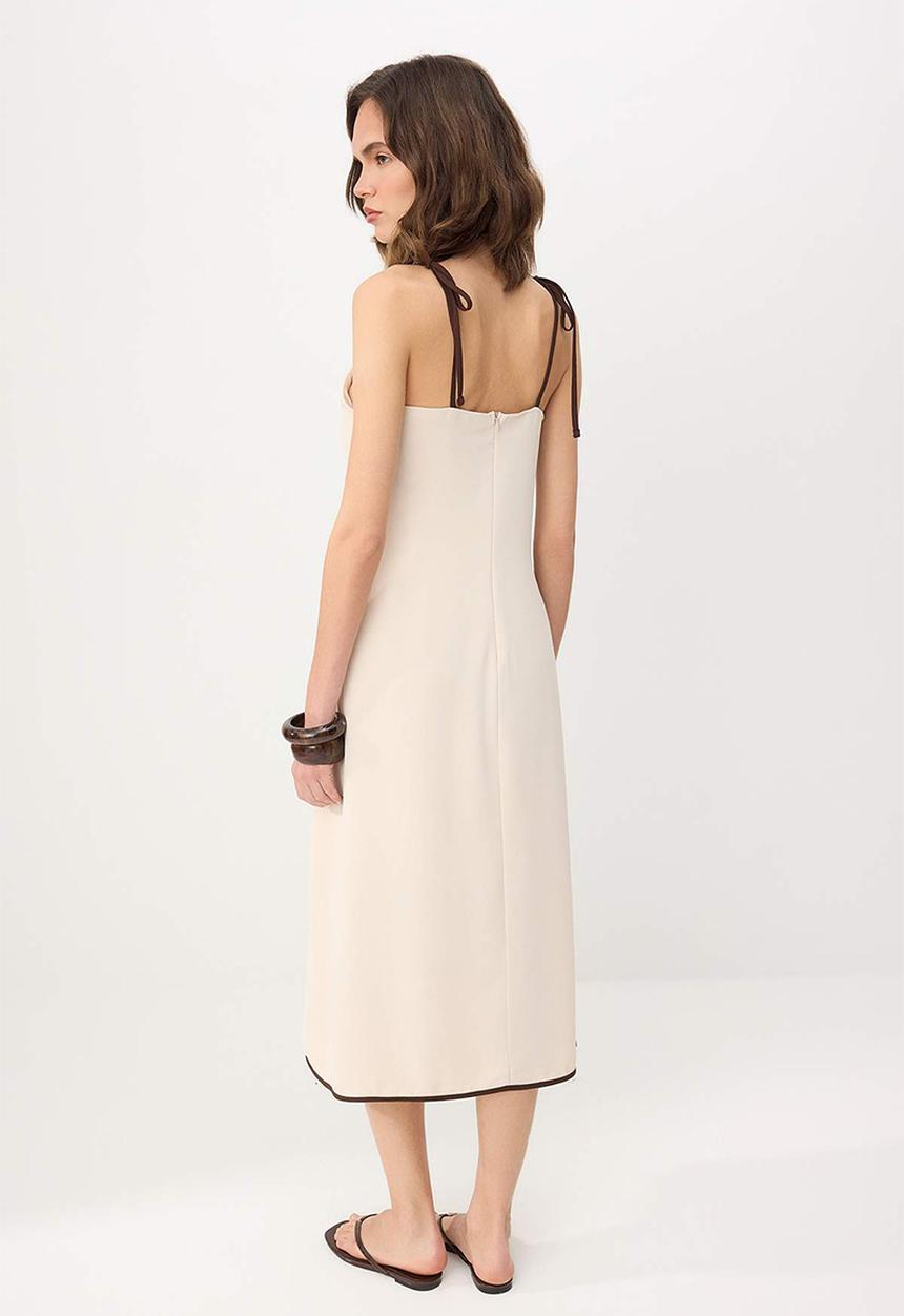 Trendyol - Contrast Piping Detail Slit Midi Dress - Ecru