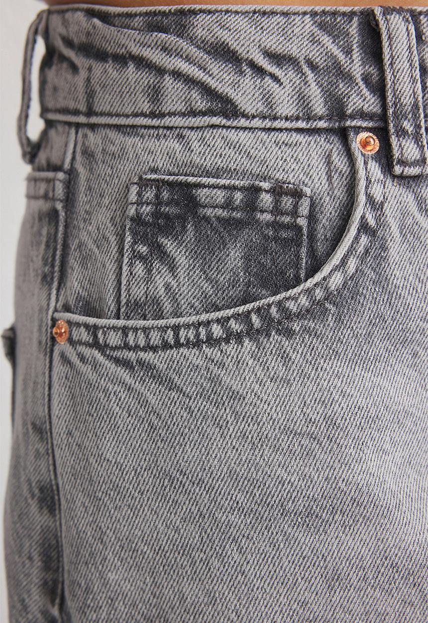 Trendyol - High-Waist Skater Jeans - Grey