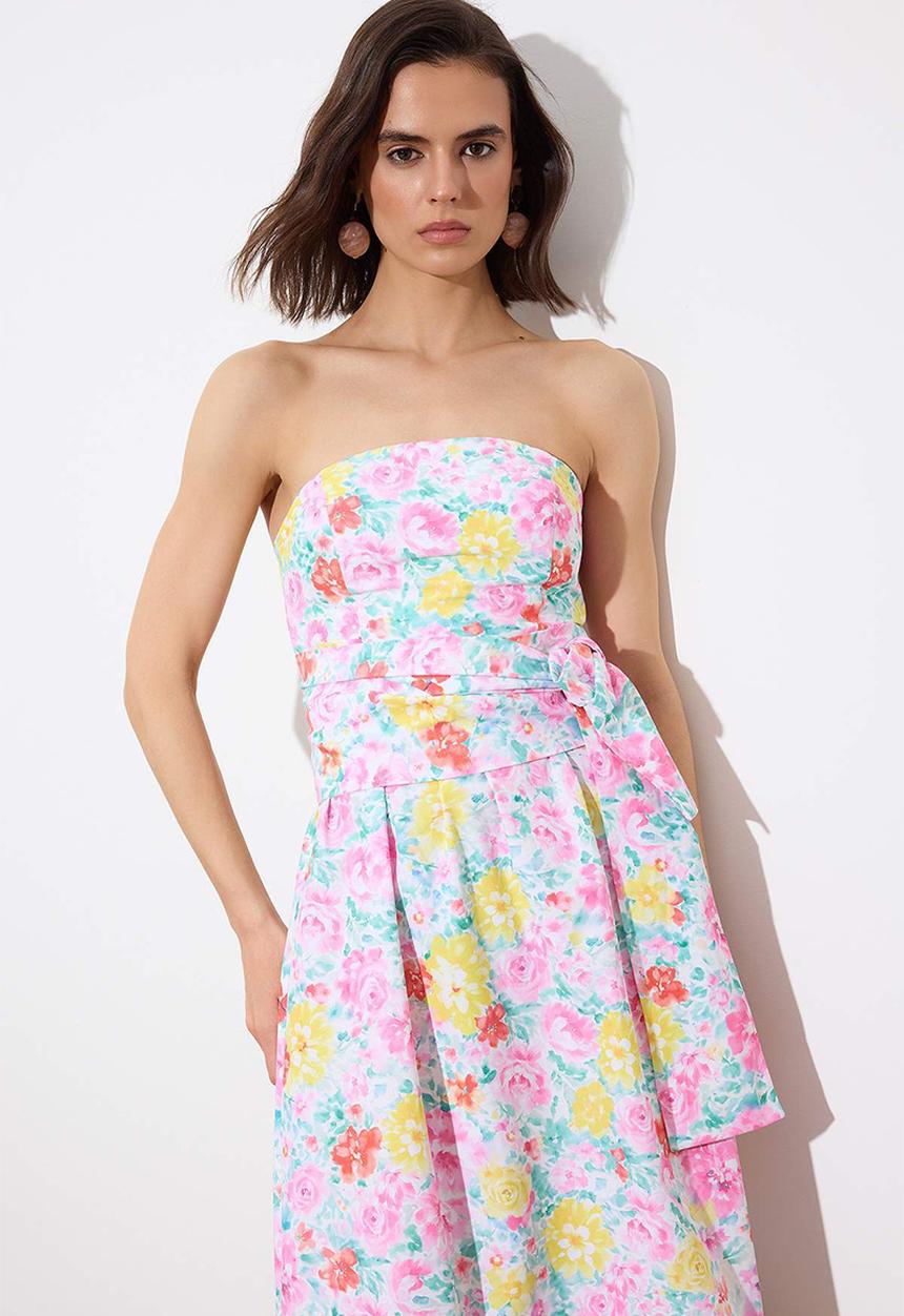 Trendyol - Floral Belted Maxi Dress with Waist Detail - Multi