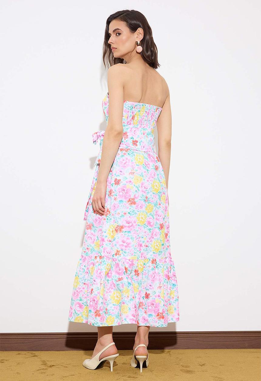 Trendyol - Floral Belted Maxi Dress with Waist Detail - Multi